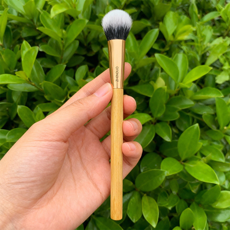 Brocha de Maquillaje Profesional – Cerdas Ultra Suaves